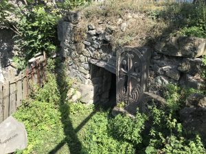 Սուրբ Սիոն եկեղեցու մուտքը