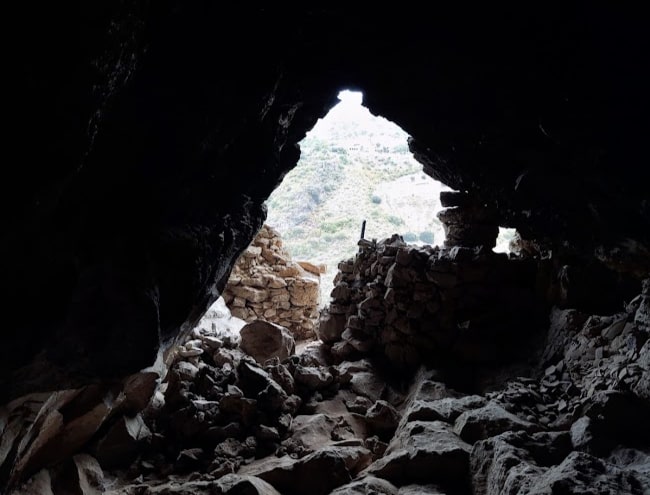 Լաստի այր քարայրային համալիր