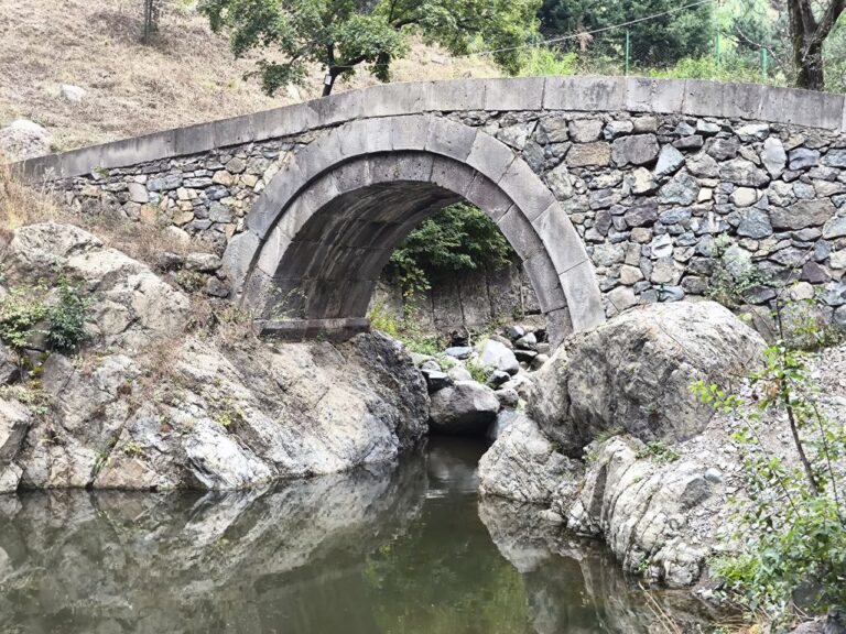 Հաղպատի Ջրաղացաձորի կամուրջը Լոռու մարզում