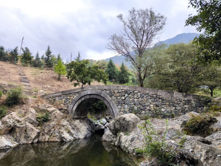 Հաղպատի Ջրաղացաձորի կամուրջը Լոռու մարզում