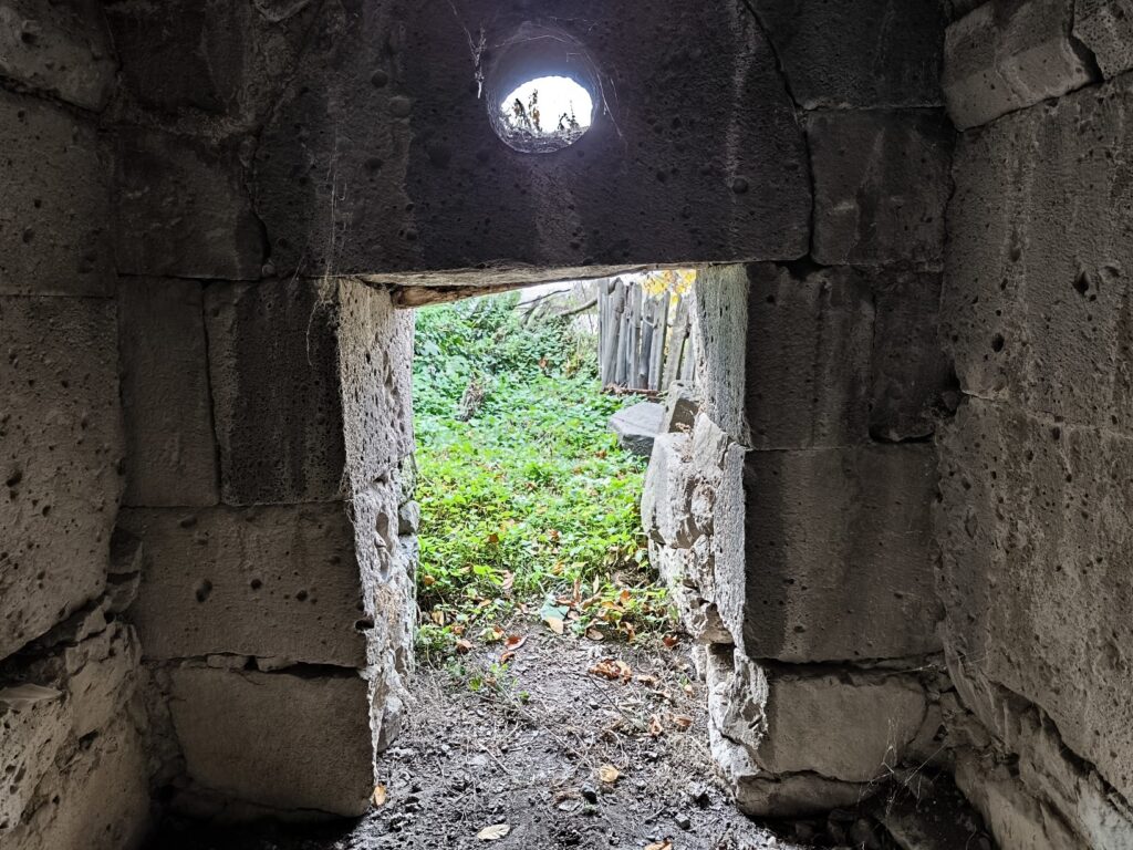 Հաղպատի Սուրբ Սիոն եկեղեցու մուտքը