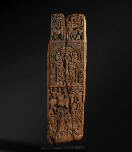 Հաղպատի եկեղեցու դռան փայտյա փեղկ, որը ստեղծվել է 1188 թվականին: